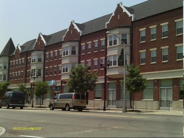 Building Photo - Cottage Place