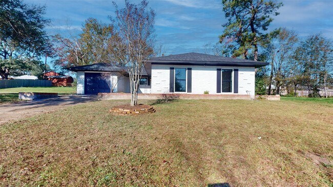 Foto del edificio - 603 Maple Way