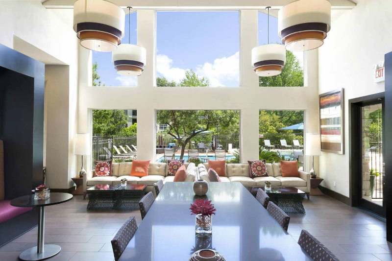Foto principal - 2600 Lake Austin Blvd