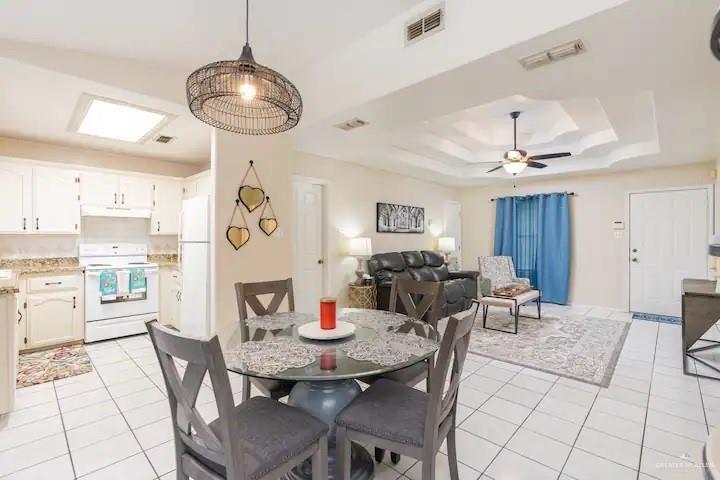 Foto principal - 903 Lexington Cir
