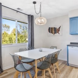 Building Photo - 204 Washington Park Blvd