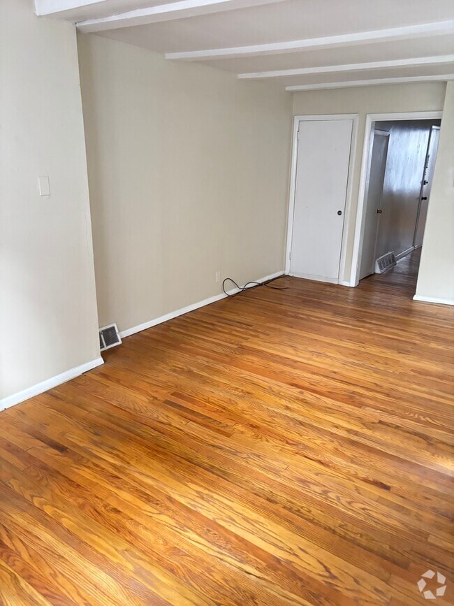 Building Photo - 2023 Brandywine St