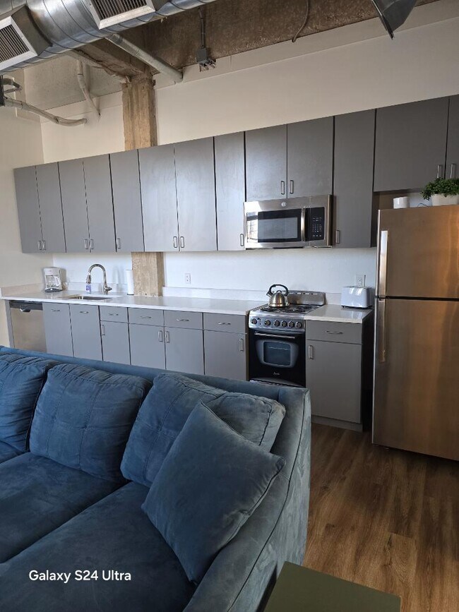 Foto del edificio - 1403 Corinth St