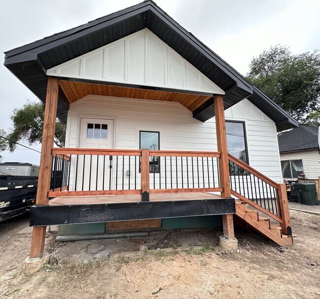 Foto del edificio - Remodeled Duplex