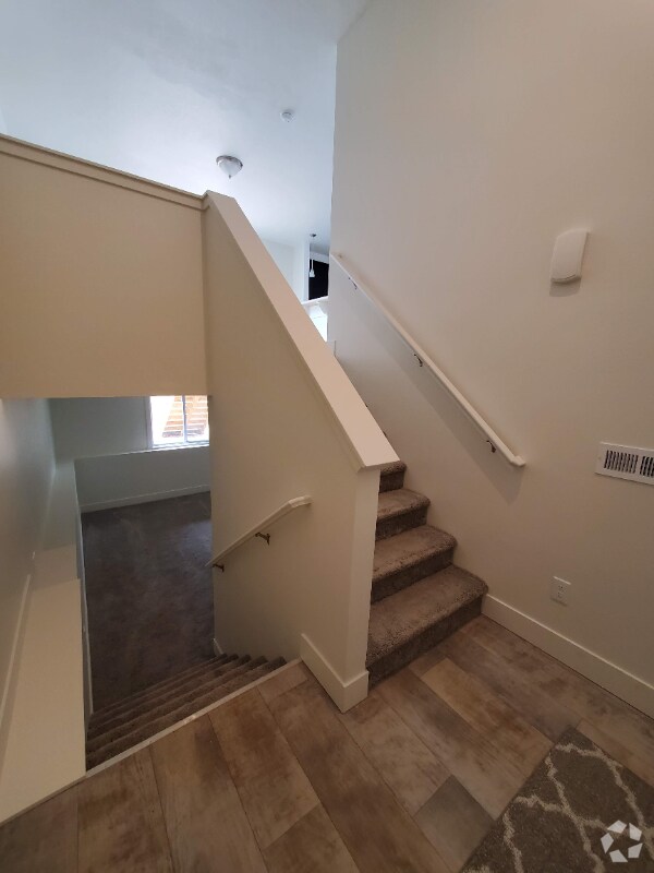 The Forest at Edison Lakes Pet Friendly Apartments for Rent Mishawaka