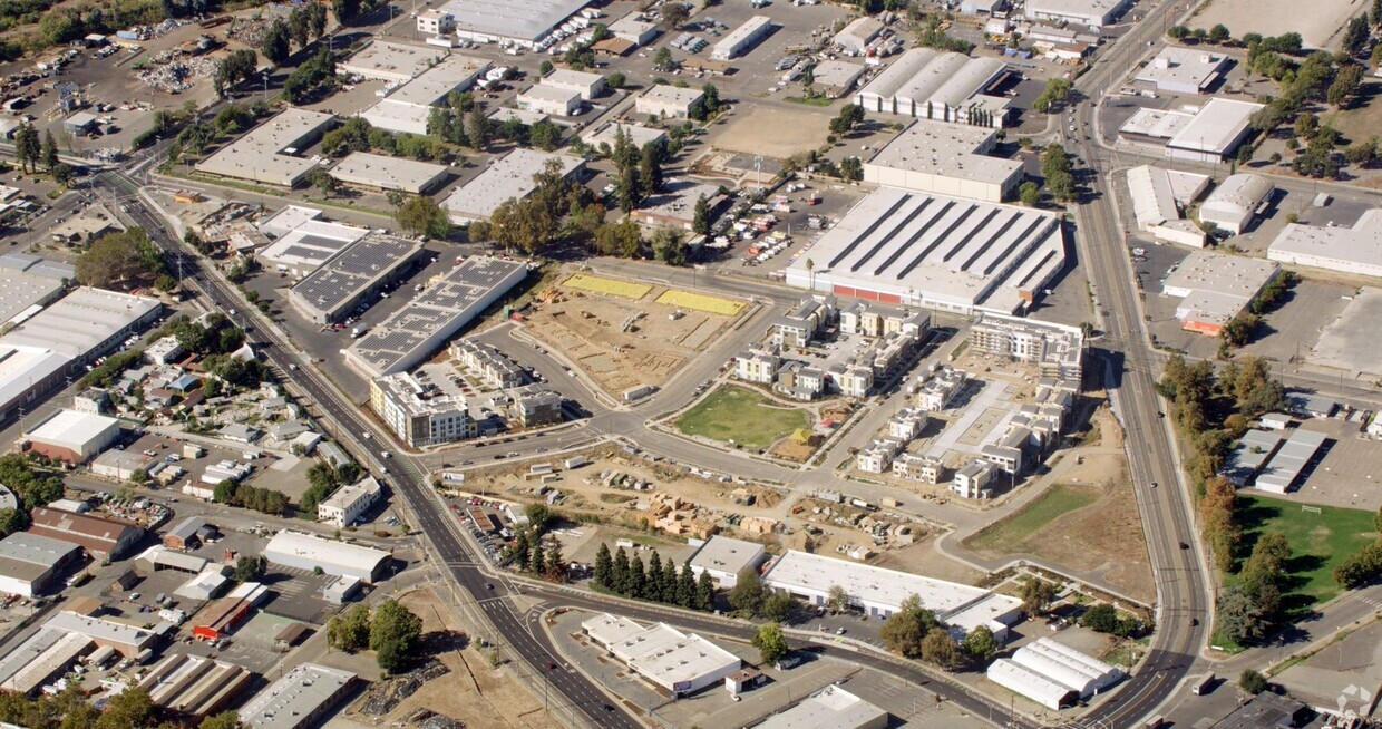 Aerial Photo - Mirasol Village