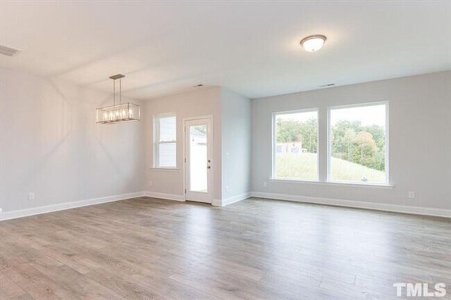 Building Photo - 209 Deardom Way, Chapel Hill, NC  27516