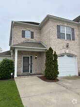 Building Photo - 1629 Brook Hollow Dr