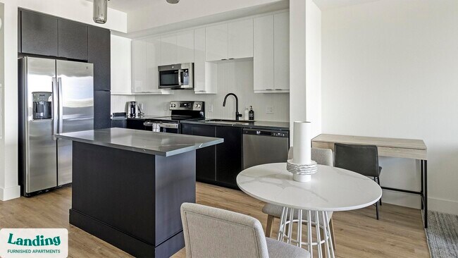 Building Photo - 740 N Dixie Hwy