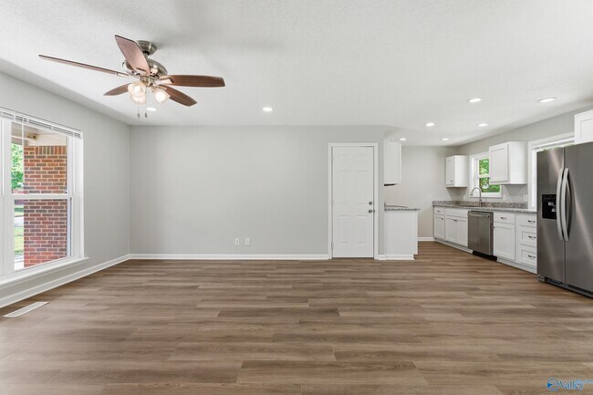 Foto del edificio - 1504 Faye St SW
