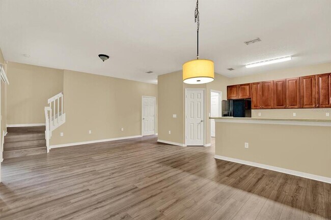 Foto del edificio - 8525 Sandpiper Ridge Ave