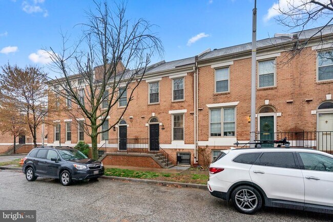 Foto del edificio - 1120 S Kenwood Ave