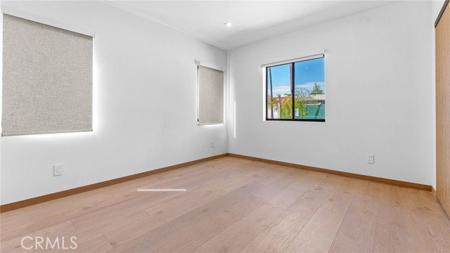 Foto del edificio - 514 W Washington Blvd