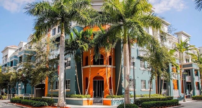 Building Photo - 6630 SW 57th Ave