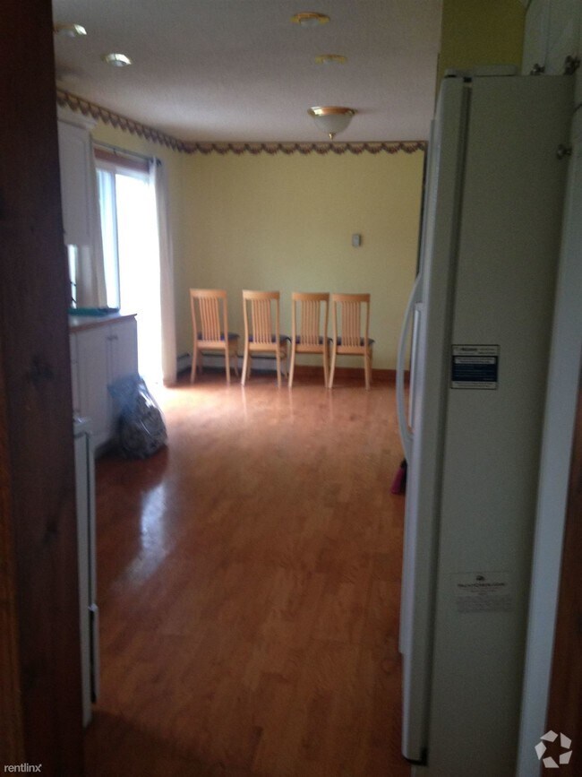 Apartments under 2,500 in Dryden, MI 1 Rentals