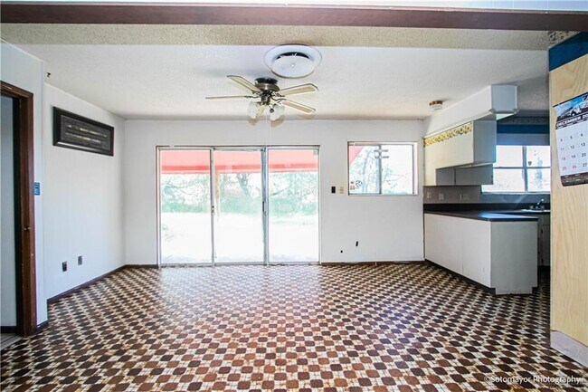 Foto del edificio - 6421 N Bentsen Palm Dr