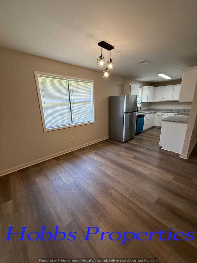 Foto del edificio - 17650 Brownsferry Rd