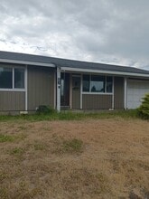 Building Photo - 1012 Hartford Ln