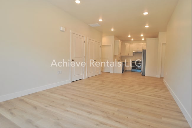 Building Photo - 1557 North 110