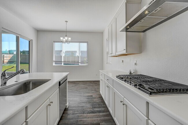 Building Photo - 7139 Issaquah Dr