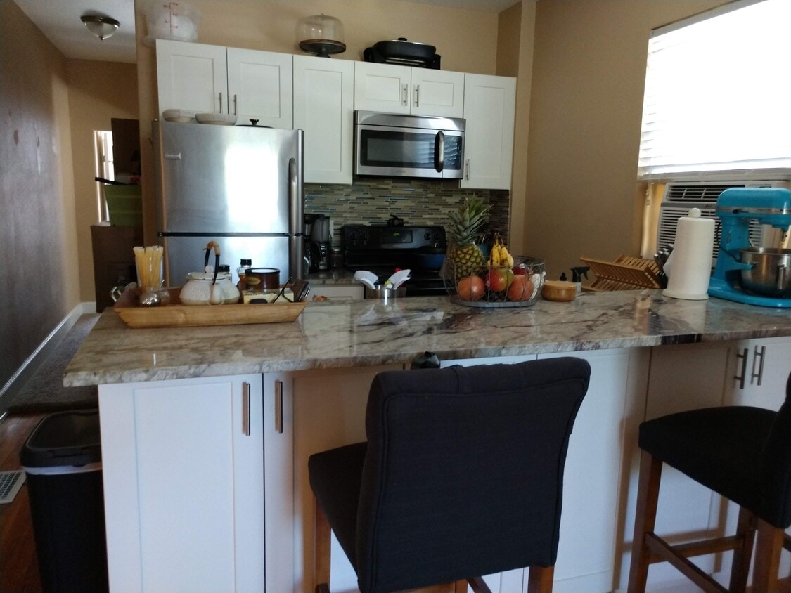 Kitchen - 2756 W 34th Ave