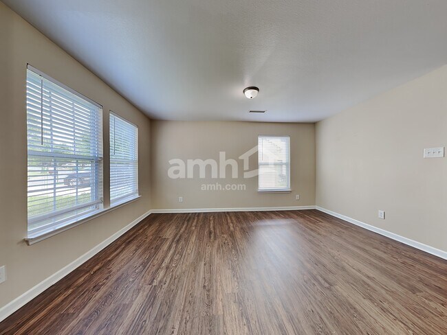 Building Photo - 4520 Stone Mountain Drive