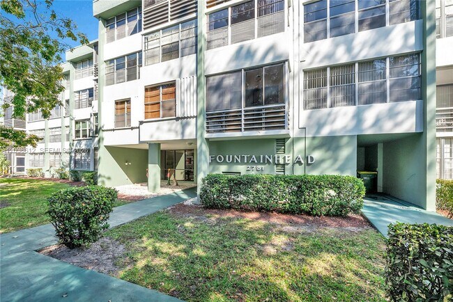 Foto del edificio - 2781 Taft St