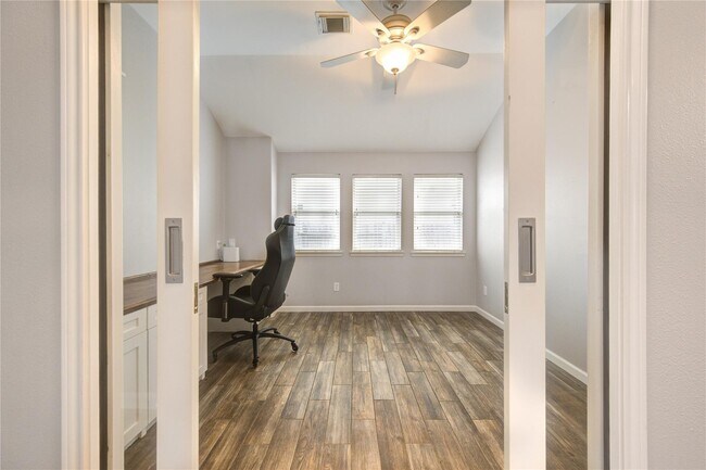 Foto del edificio - 21811 Blossom Grove Ln