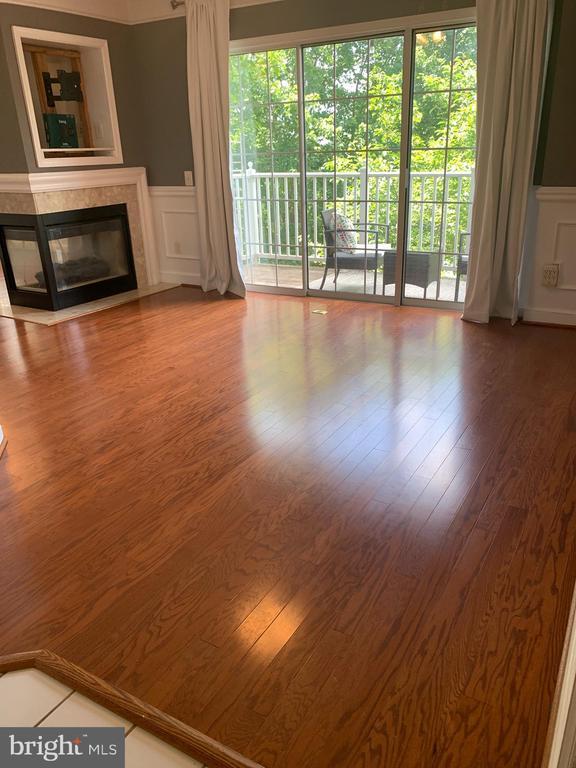 Foto del edificio - 12765 Fair Crest Ct