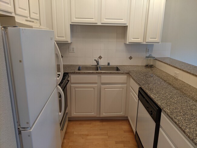 Building Photo - 88 29th St