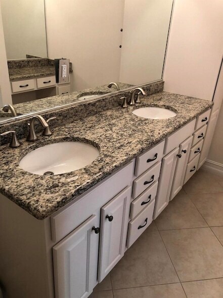 Foto del edificio - 10320 SW Stephanie Way