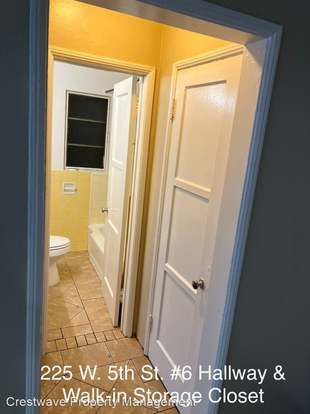 Foto del edificio - 225 W 5th St