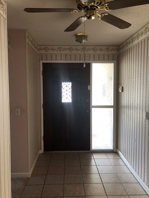 Building Photo - House For Rent in Manteca