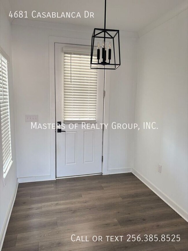 Foto del edificio - 4681 Casablanca Dr