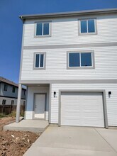 Building Photo - 93 W Jefferson Ave