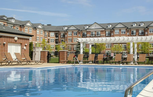 Building Photo - 2 Nordhoff Pl