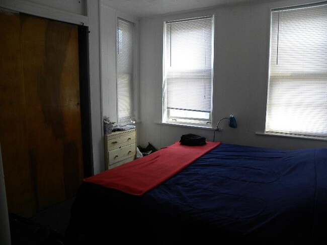 Foto del edificio - 92 Endicott St