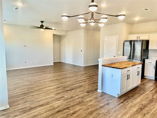 Foto del edificio - 920 Queen St