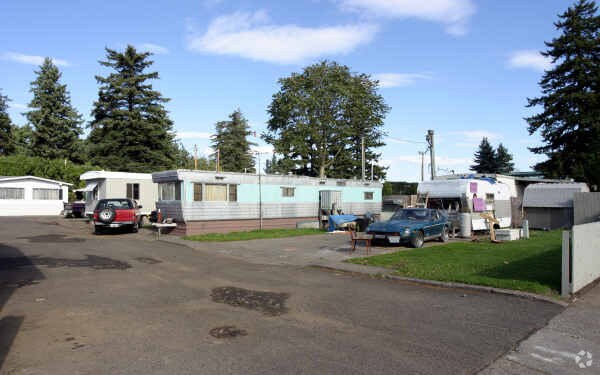 Building Photo - Rockwood Mobile Manor
