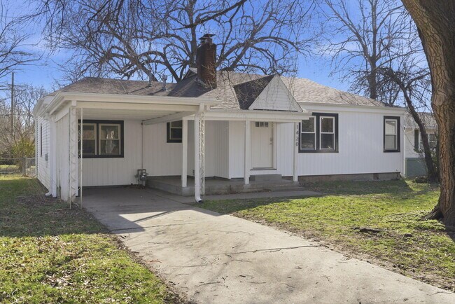 Foto del edificio - 1420 S Pickwick Ave