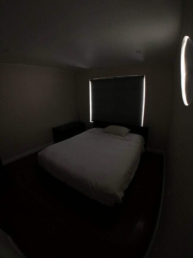 Foto del edificio - 19 Miramar Ave