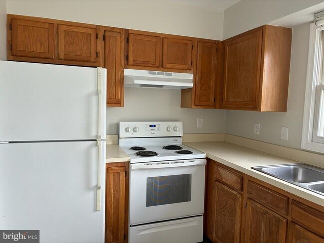 Foto del edificio - 950 Concord St