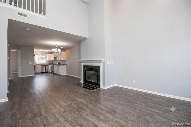 Foto del edificio - 29415 Glen Oaks Blvd E