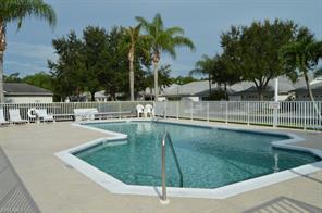Foto del edificio - 6242 Shadowood Cir