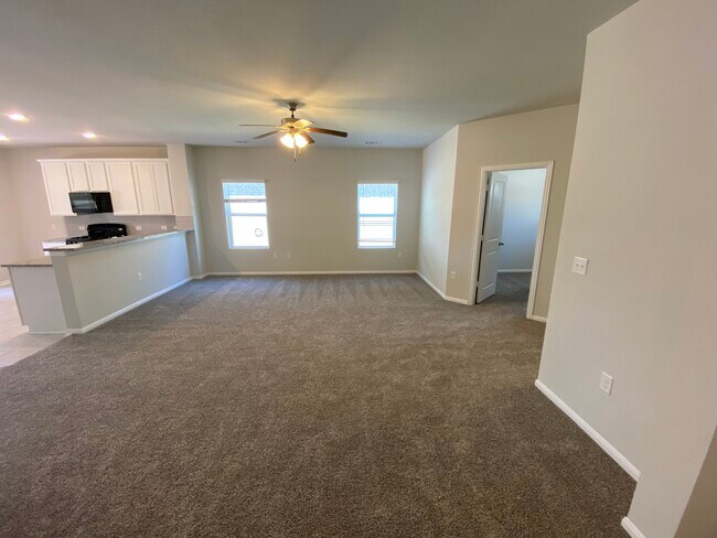 Foto del edificio - 17004 Arcata Avenue