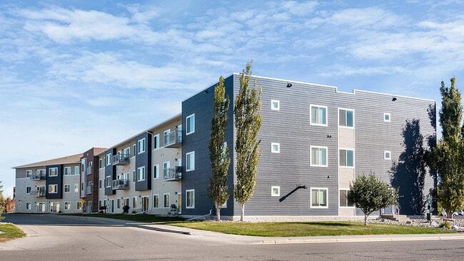 Mallview Apartment - 16x9 Thumbnail - Mallview Apartments
