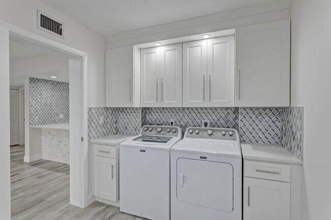 Building Photo - 2401 Village Blvd