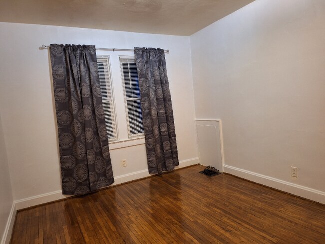 Building Photo - 61 N Huron Ave