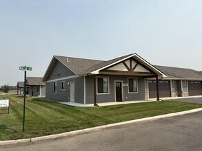 Building Photo - 3939 Millie Ct