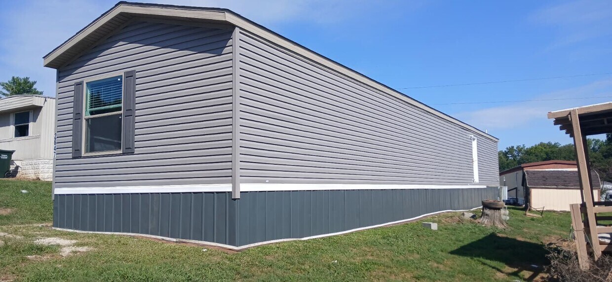 Foto principal - 4 Evergreen Ct